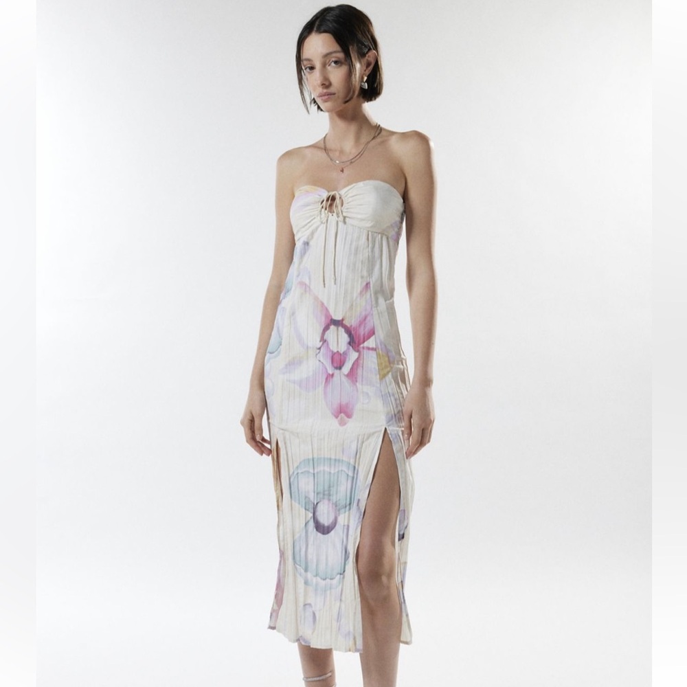 Silence + Noise Floral Strapless Midi Dress - Cream and Purple